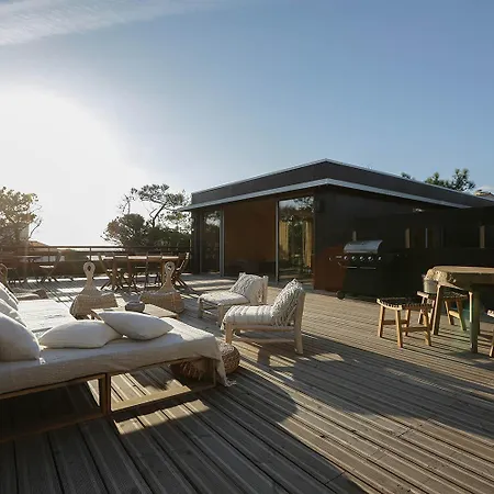 Hébergement de vacances Cayola Pool & Sauna Sea View *