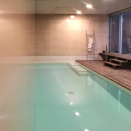 Cayola Pool & Sauna Sea View