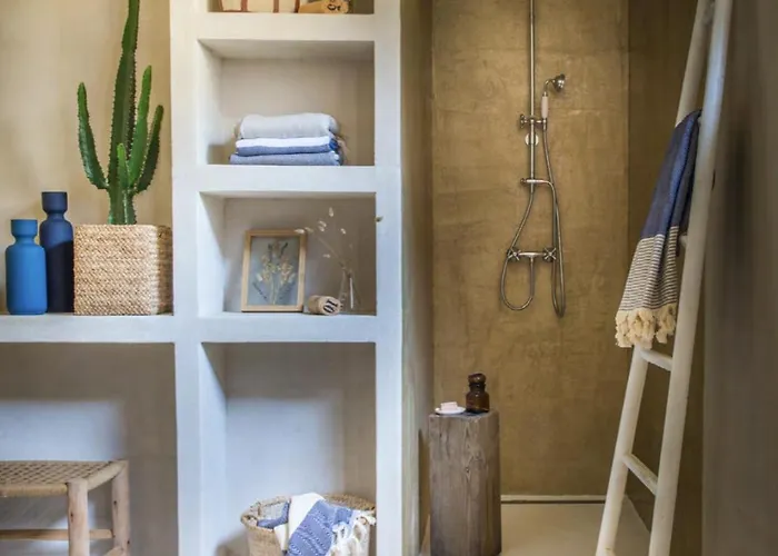 Cayola Pool & Sauna Sea View *