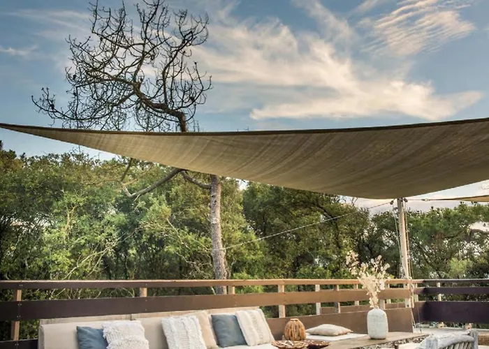 Cayola Pool & Sauna Sea View Ferienhaus *